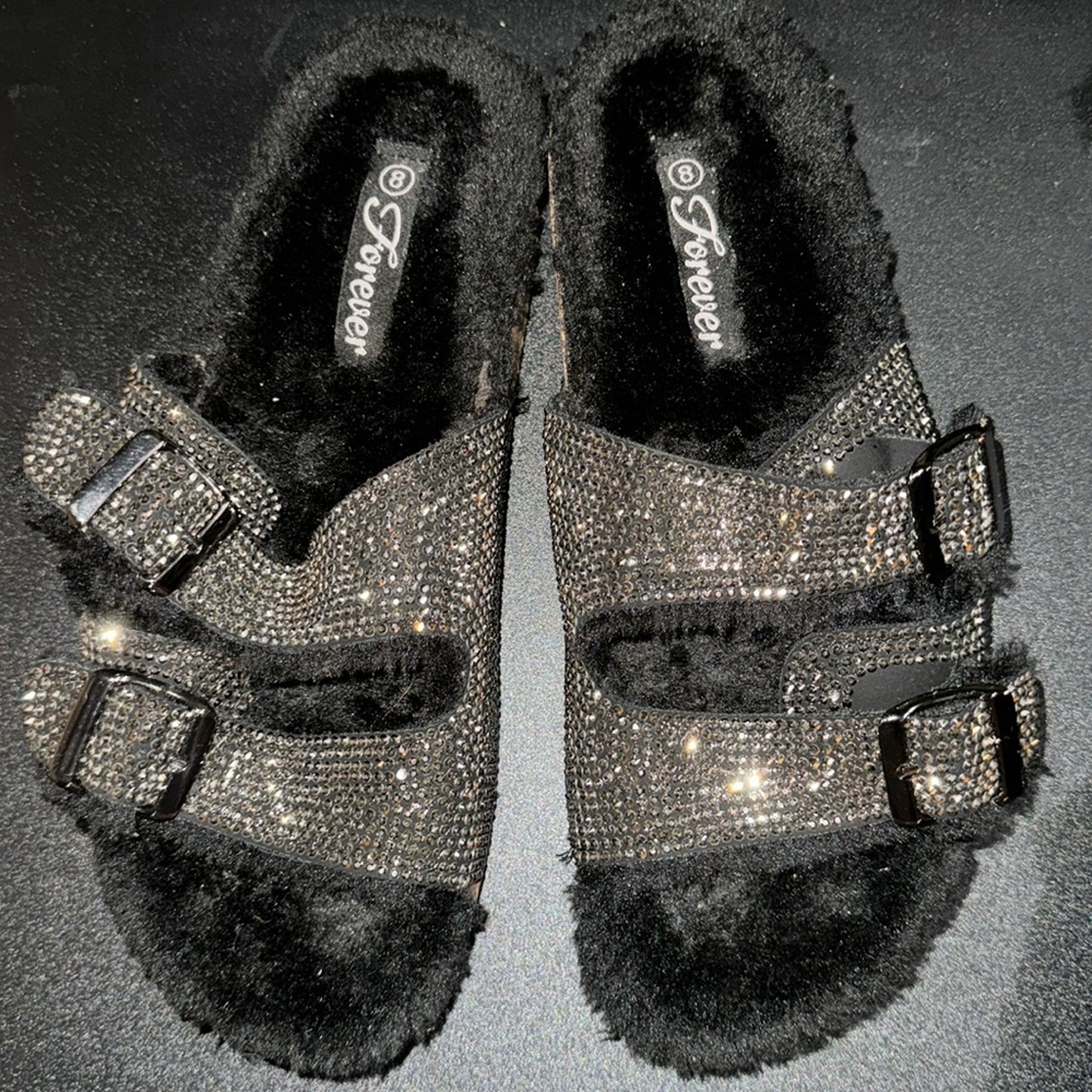 Rhinestone women’s sandals size 8